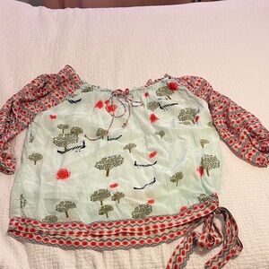 Benares vibrantly colorful pullover blouse.  Size S